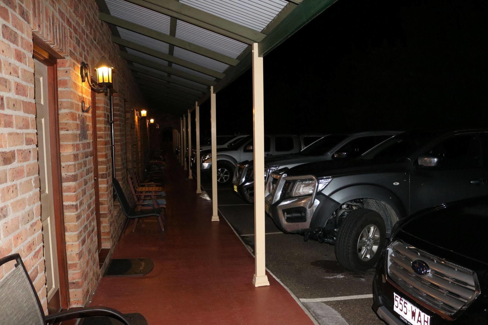 Sandstock Motor Inn Armidale Exteriér fotografie