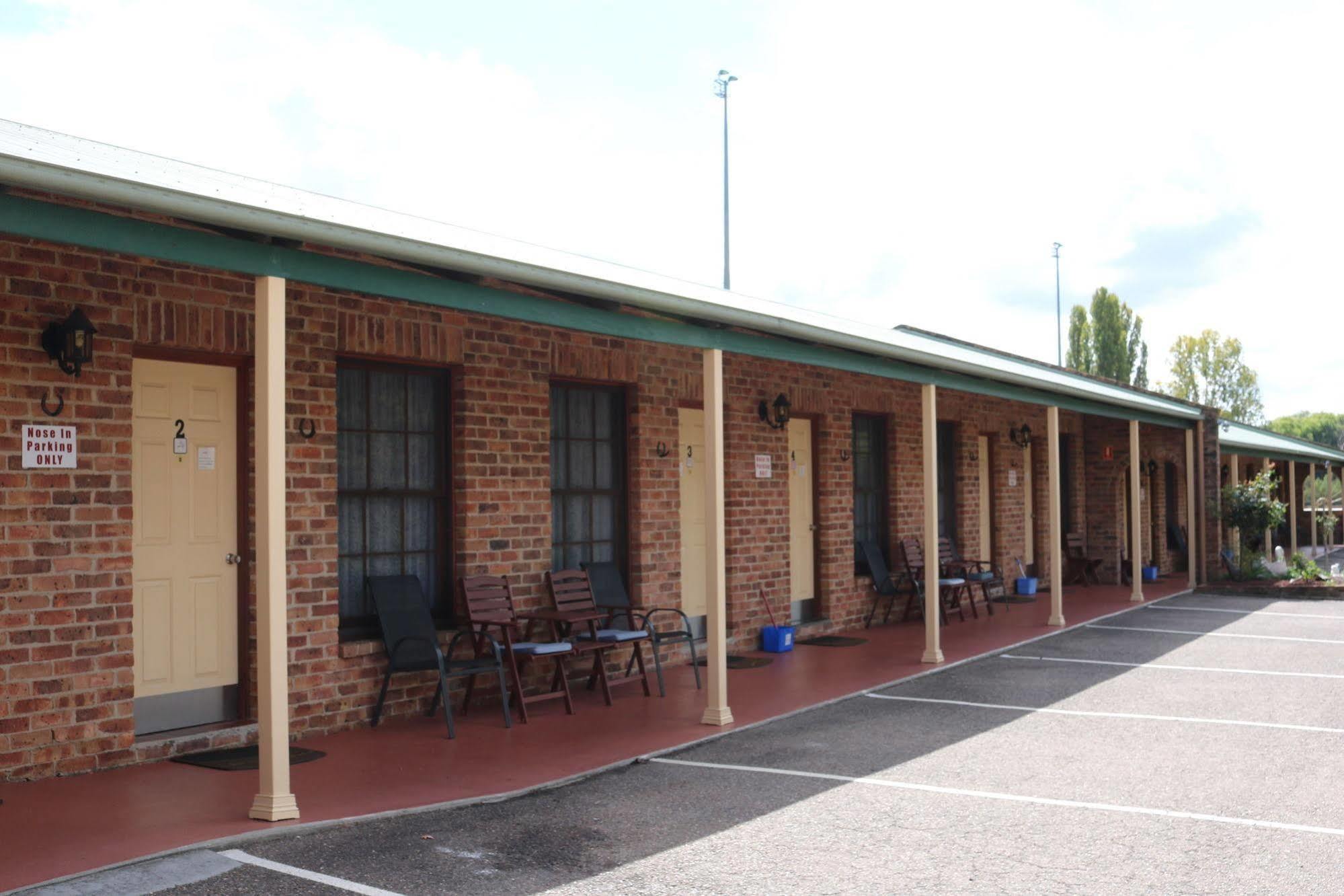 Sandstock Motor Inn Armidale Exteriér fotografie