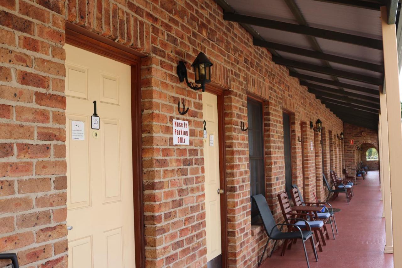 Sandstock Motor Inn Armidale Exteriér fotografie